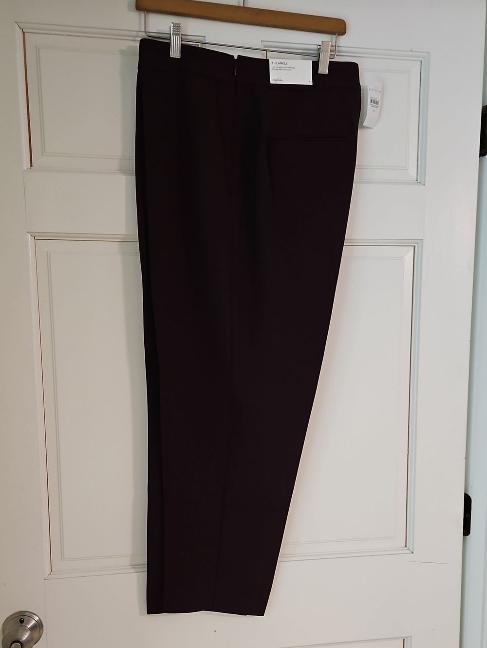 Ann Taylor Tailored Straight-Leg Trousers in Deep Plum